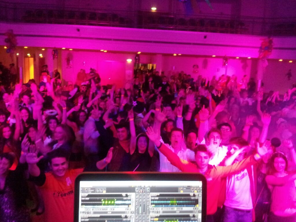 Eventmoment DJ No Miss